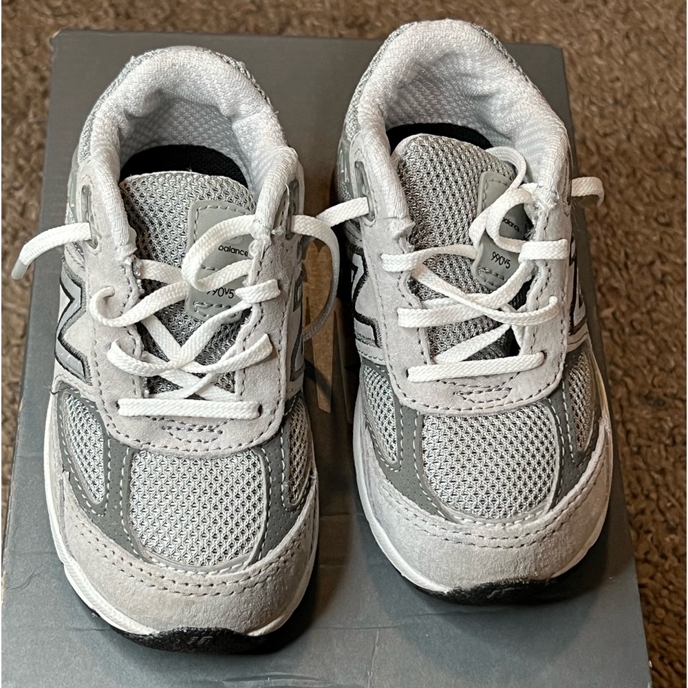 Toddler New Balance 990s